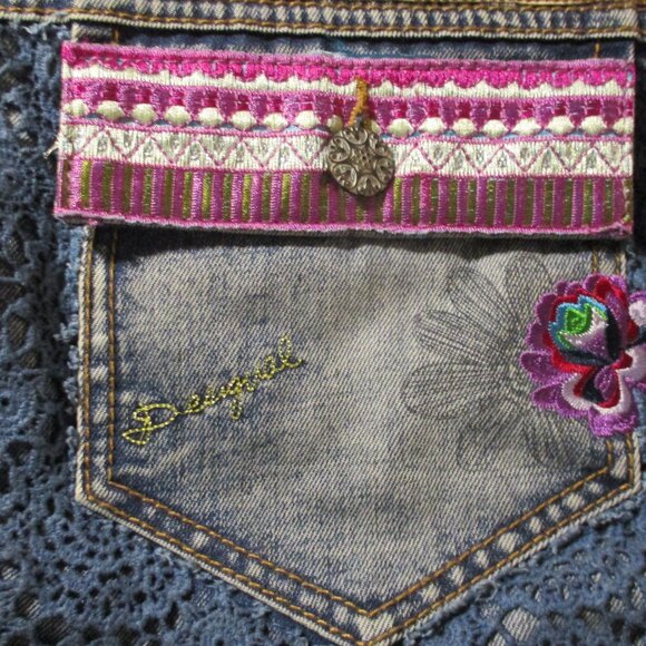 π Desigual Boho Crossbody Bag πΈβ¨ - Picture 3 of 16